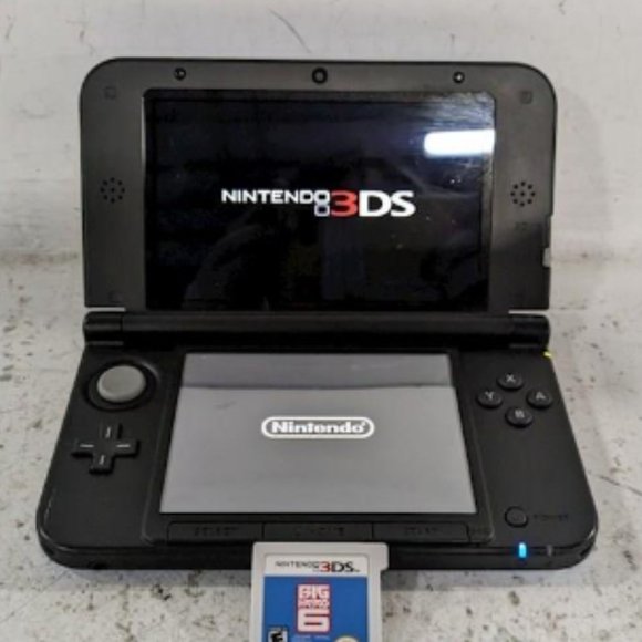 Blue Nintendo 3DS XL - Good Condition Tested - SPR-001 W/ Game